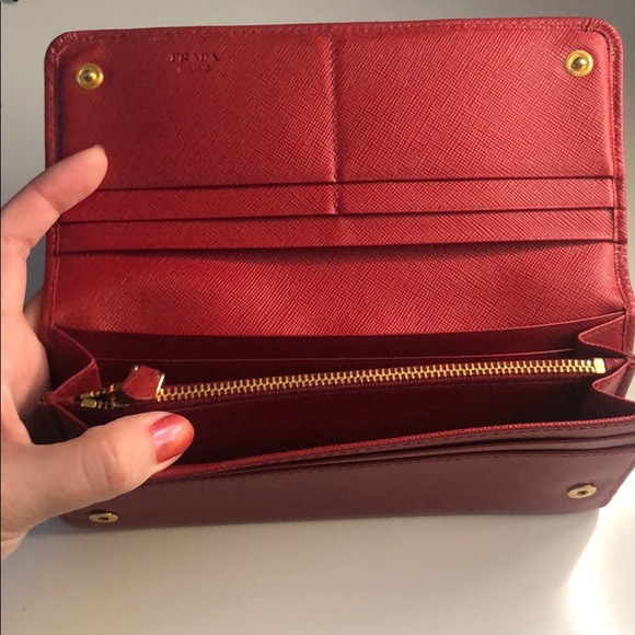 Authentic Prada Wallet - Picture 3 of 3